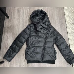 Nike, black puffer. Size XS